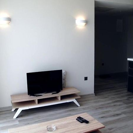 Demir Otel Bornova Buitenkant foto