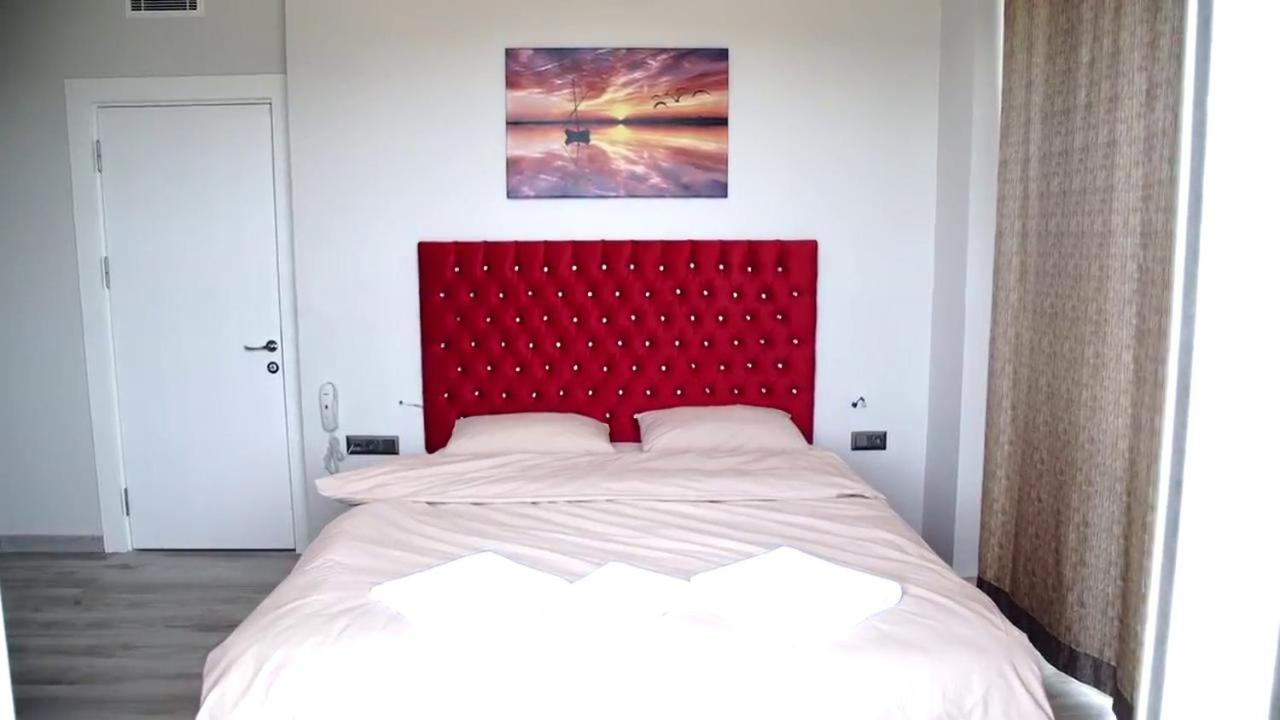 Demir Otel Bornova Buitenkant foto